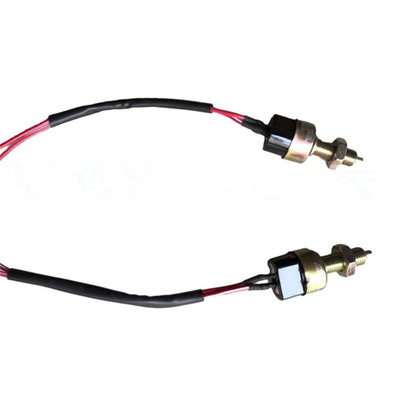 1B18037300031 Interruttore della luce del freno per Foton1049/1046/1039 Professional OE.1B18061500804
